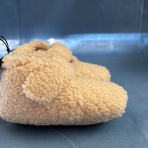 Cozy Cream Baby Booties